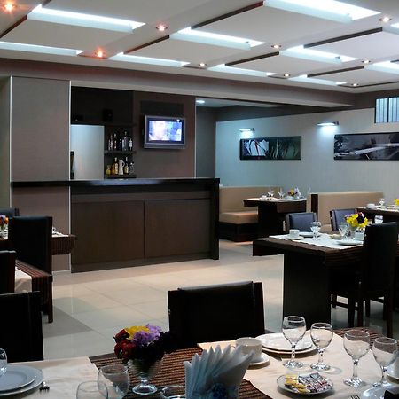 Iliani Hotel Tbilisi Esterno foto