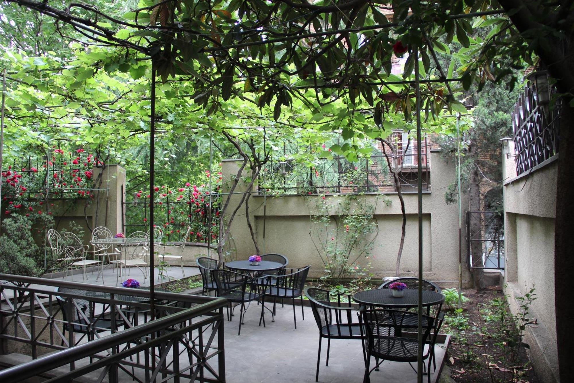 Iliani Hotel Tbilisi Esterno foto