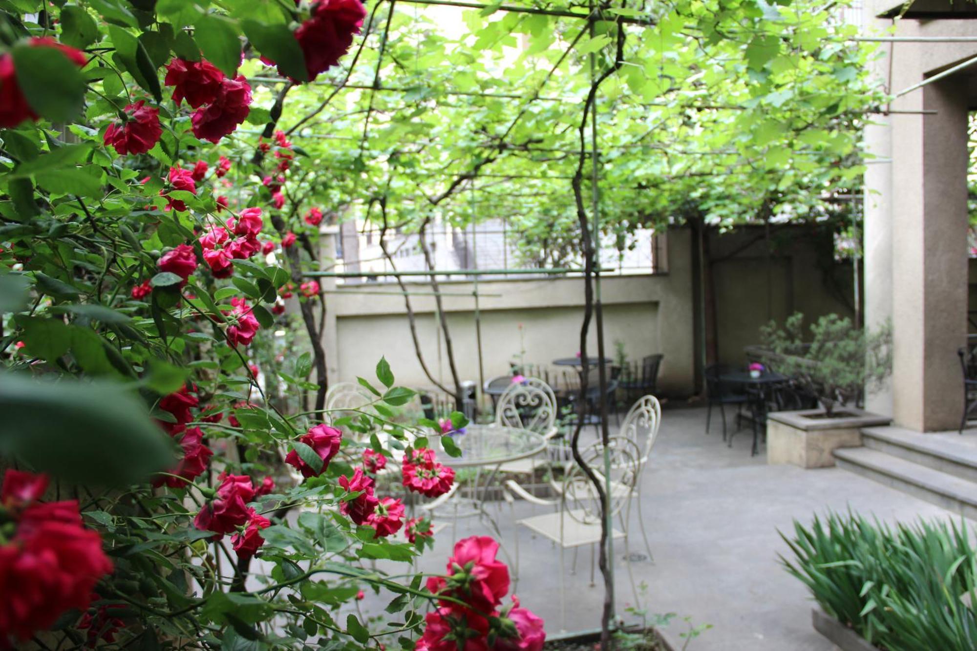 Iliani Hotel Tbilisi Esterno foto